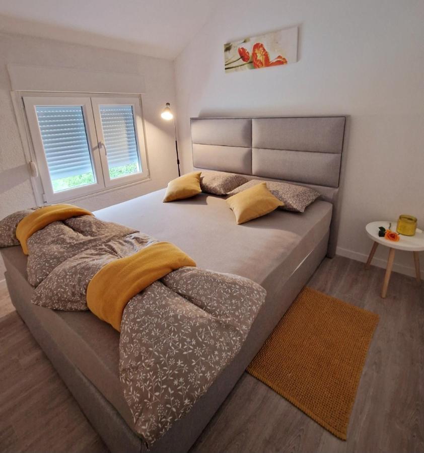Apartamento App & Beauty Loza Zambratija  Exterior foto